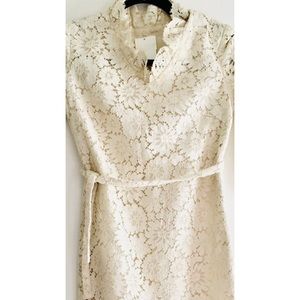 Beautiful Ivory Lace Vintage Dress